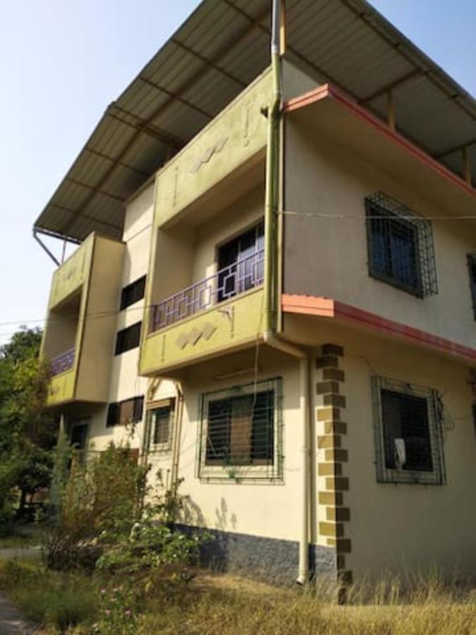 Gulmohar Cottages - Home Stay In Alibag Exterior photo